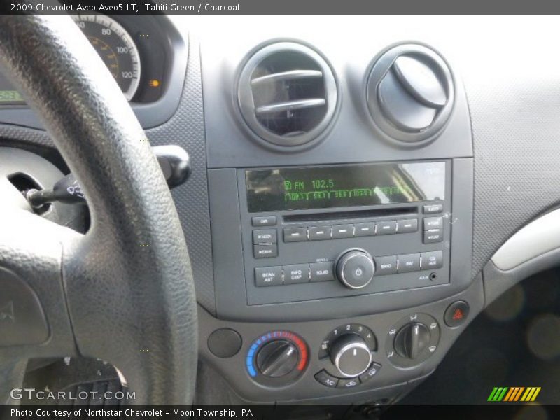 Tahiti Green / Charcoal 2009 Chevrolet Aveo Aveo5 LT