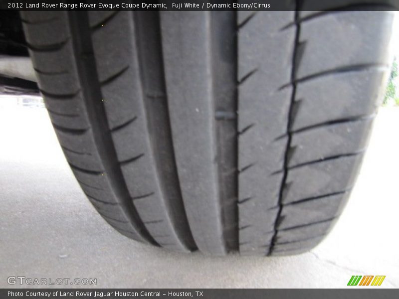 Fuji White / Dynamic Ebony/Cirrus 2012 Land Rover Range Rover Evoque Coupe Dynamic