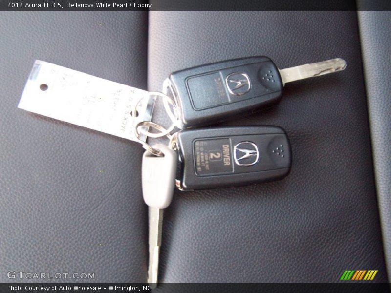 Bellanova White Pearl / Ebony 2012 Acura TL 3.5