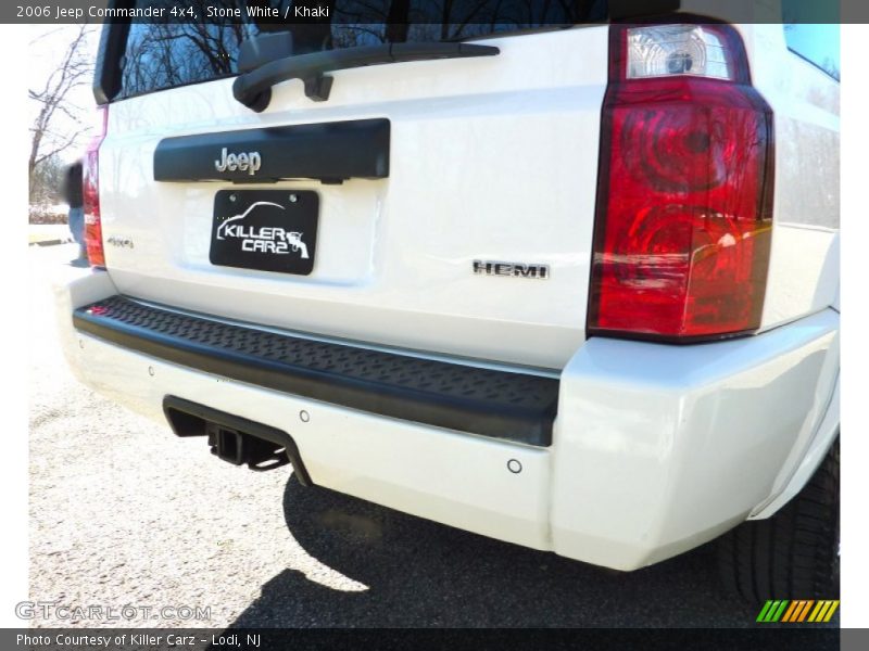 Stone White / Khaki 2006 Jeep Commander 4x4