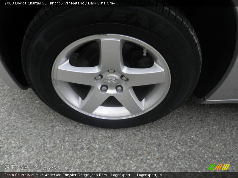 Bright Silver Metallic / Dark Slate Gray 2008 Dodge Charger SE