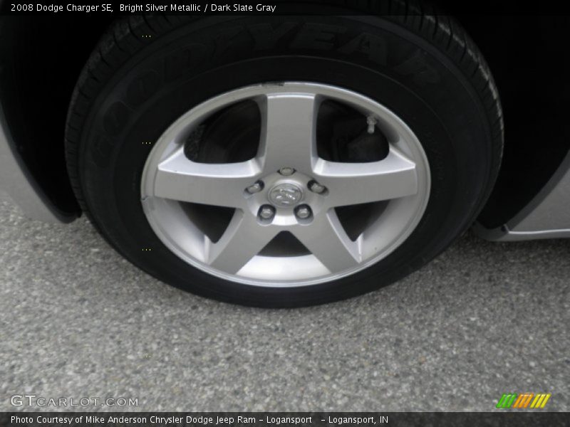 Bright Silver Metallic / Dark Slate Gray 2008 Dodge Charger SE
