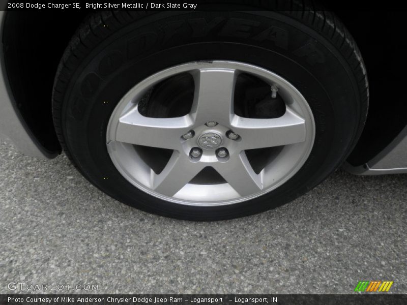 Bright Silver Metallic / Dark Slate Gray 2008 Dodge Charger SE
