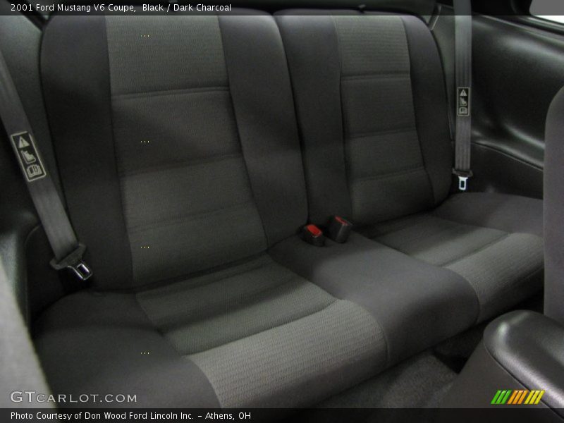 Black / Dark Charcoal 2001 Ford Mustang V6 Coupe
