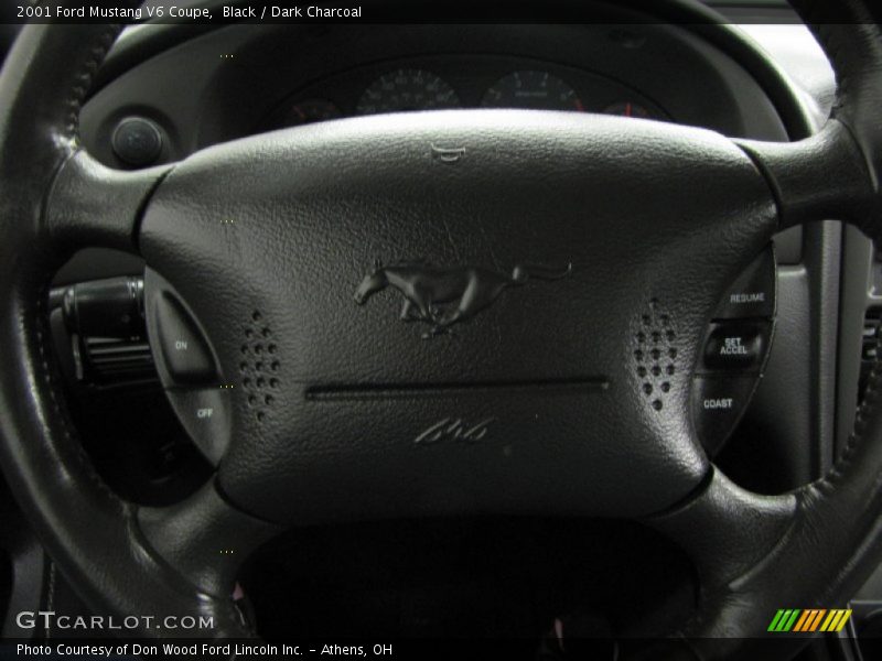 Black / Dark Charcoal 2001 Ford Mustang V6 Coupe