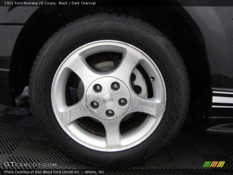 2001 Mustang V6 Coupe Wheel