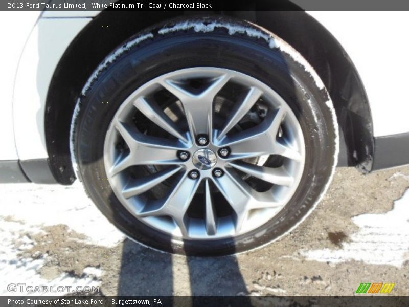 White Platinum Tri-Coat / Charcoal Black 2013 Ford Taurus Limited