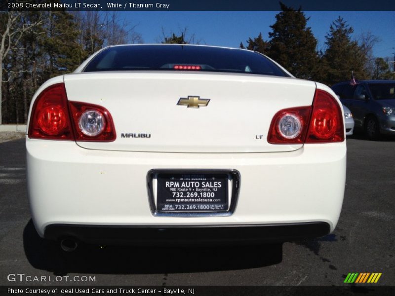 White / Titanium Gray 2008 Chevrolet Malibu LT Sedan