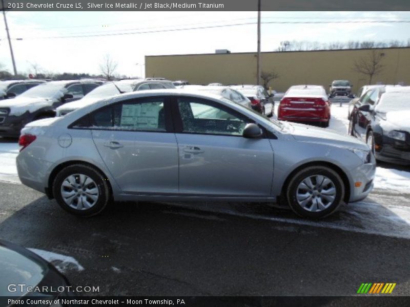 Silver Ice Metallic / Jet Black/Medium Titanium 2013 Chevrolet Cruze LS
