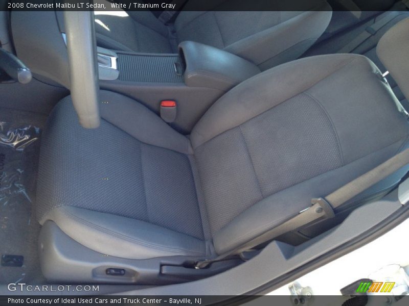 White / Titanium Gray 2008 Chevrolet Malibu LT Sedan