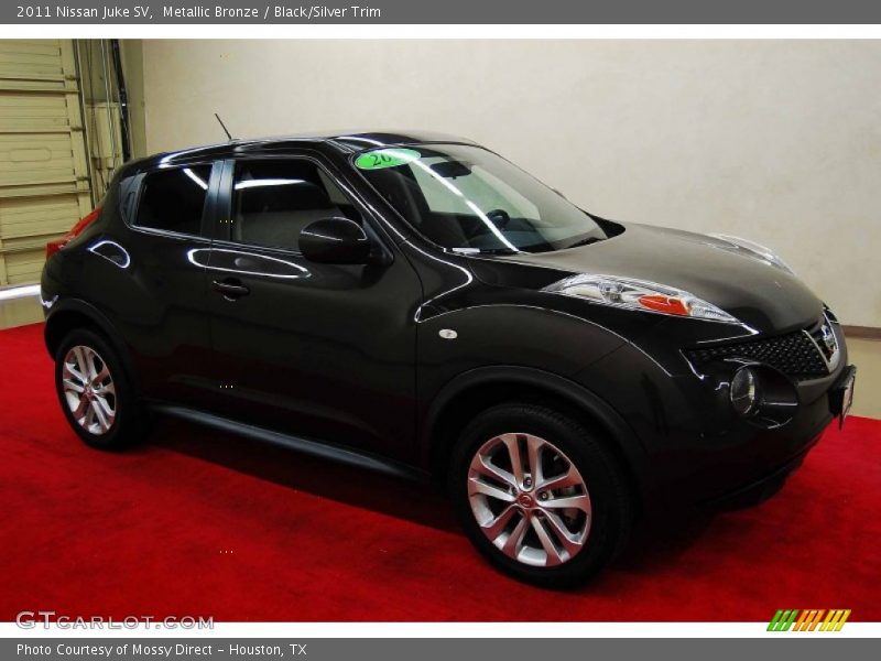 Metallic Bronze / Black/Silver Trim 2011 Nissan Juke SV