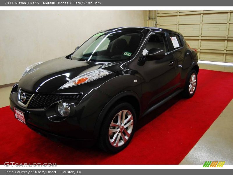 Metallic Bronze / Black/Silver Trim 2011 Nissan Juke SV