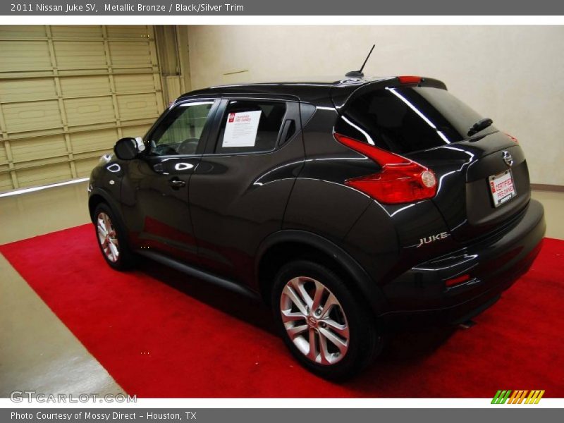 Metallic Bronze / Black/Silver Trim 2011 Nissan Juke SV