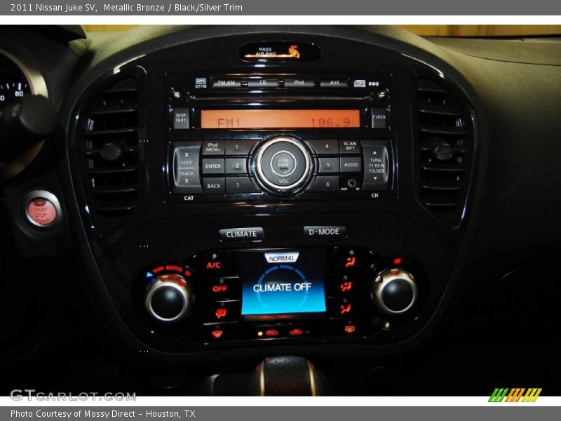 Metallic Bronze / Black/Silver Trim 2011 Nissan Juke SV
