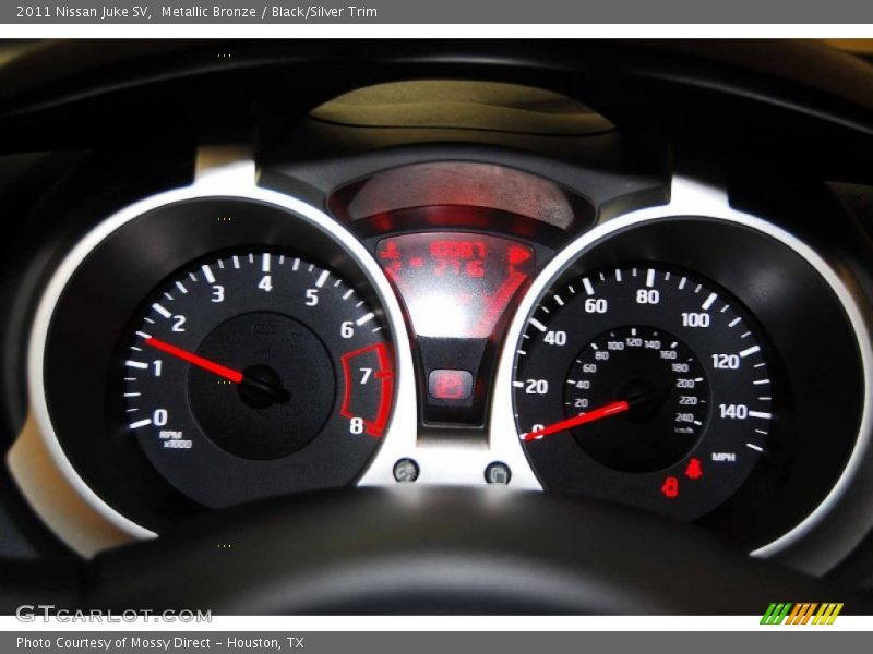 Metallic Bronze / Black/Silver Trim 2011 Nissan Juke SV