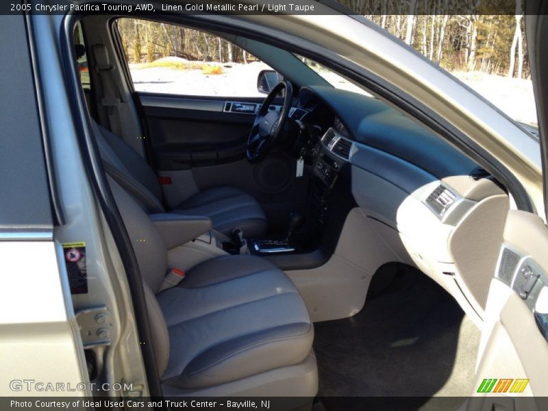 Linen Gold Metallic Pearl / Light Taupe 2005 Chrysler Pacifica Touring AWD