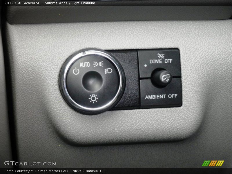 Summit White / Light Titanium 2013 GMC Acadia SLE