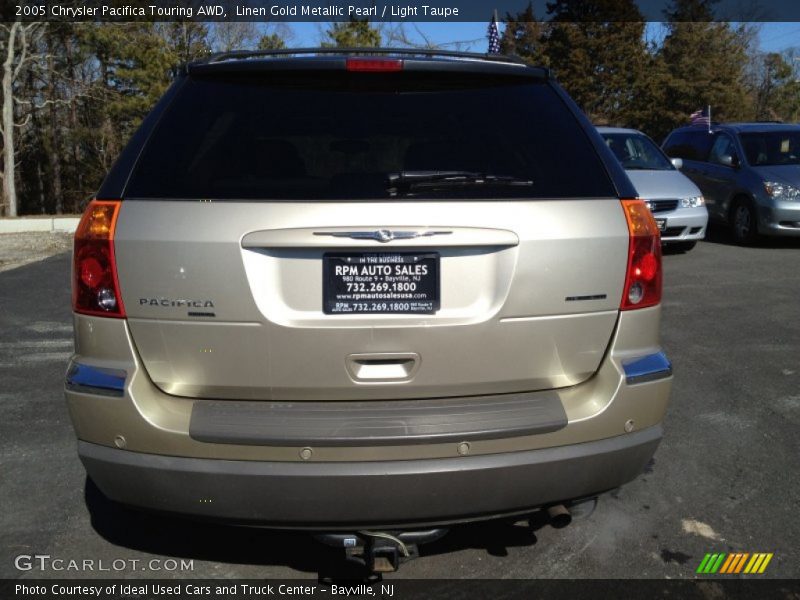 Linen Gold Metallic Pearl / Light Taupe 2005 Chrysler Pacifica Touring AWD