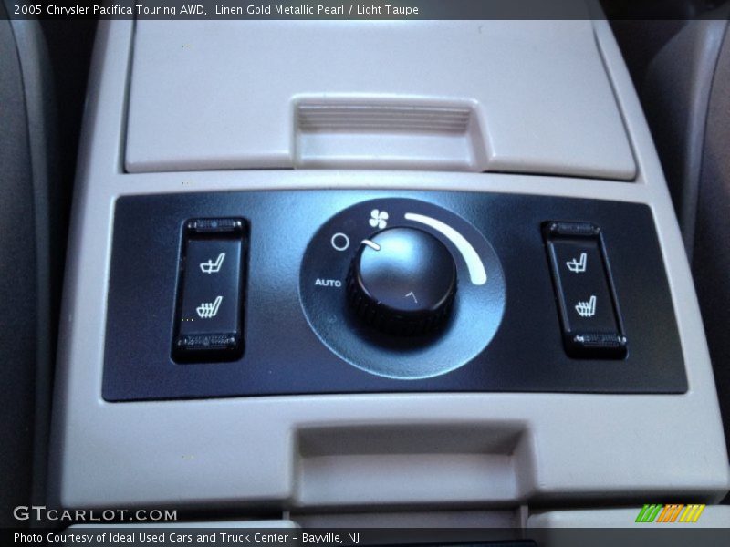 Linen Gold Metallic Pearl / Light Taupe 2005 Chrysler Pacifica Touring AWD