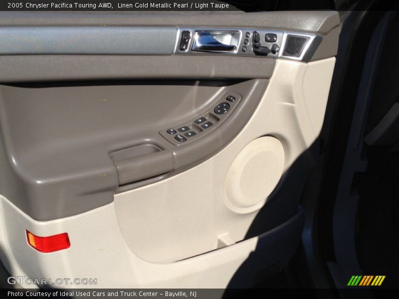 Linen Gold Metallic Pearl / Light Taupe 2005 Chrysler Pacifica Touring AWD