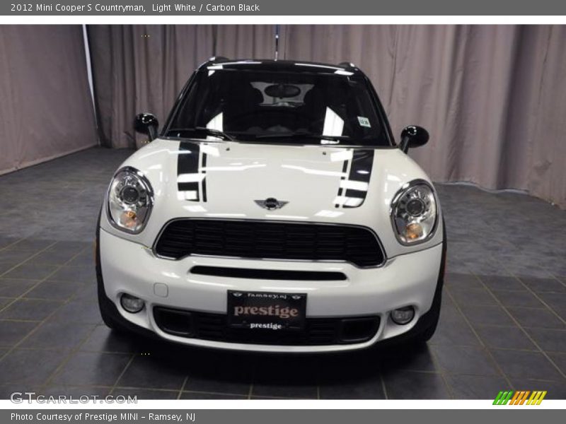 Light White / Carbon Black 2012 Mini Cooper S Countryman