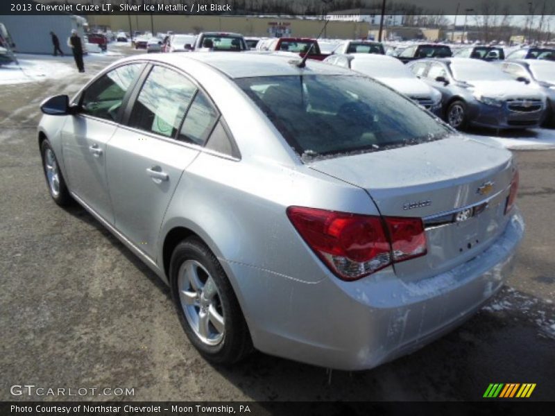 Silver Ice Metallic / Jet Black 2013 Chevrolet Cruze LT