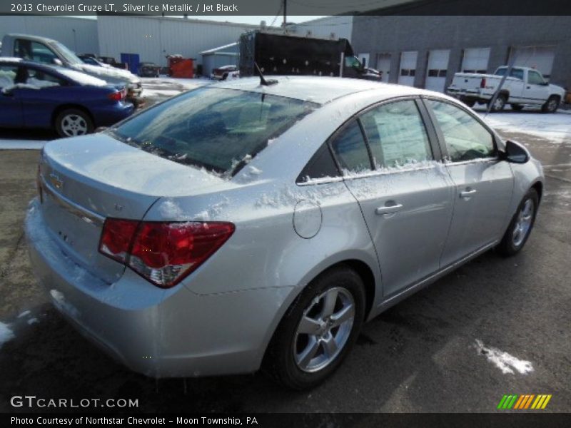 Silver Ice Metallic / Jet Black 2013 Chevrolet Cruze LT