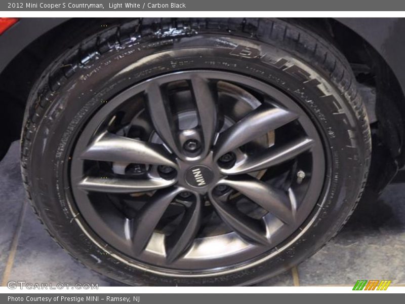 Light White / Carbon Black 2012 Mini Cooper S Countryman