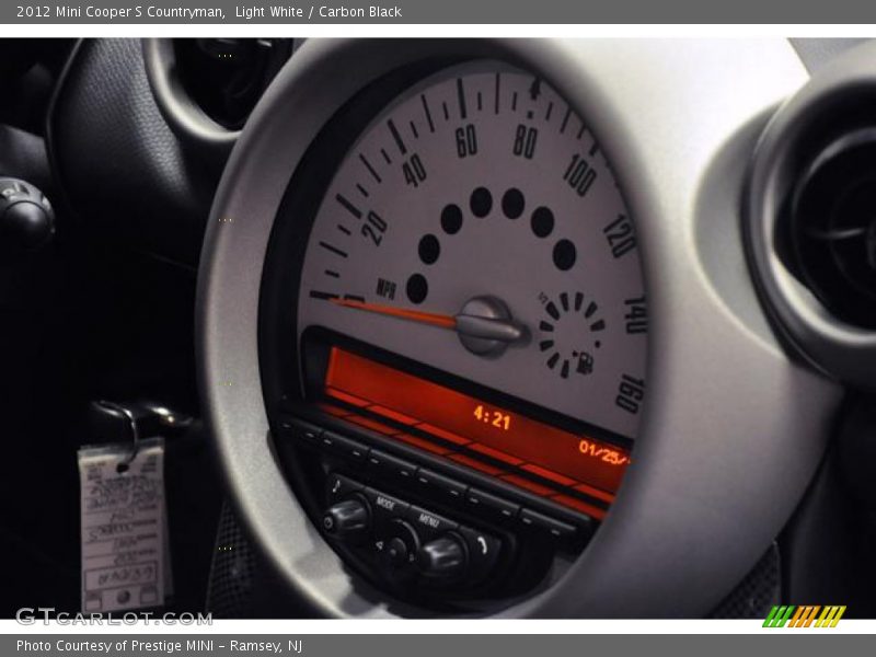 Light White / Carbon Black 2012 Mini Cooper S Countryman