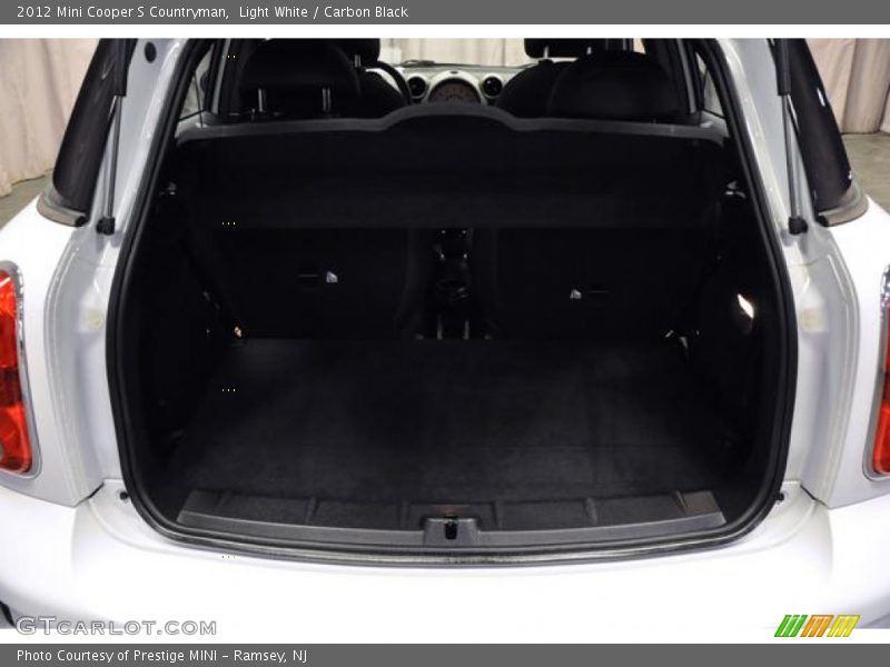 Light White / Carbon Black 2012 Mini Cooper S Countryman