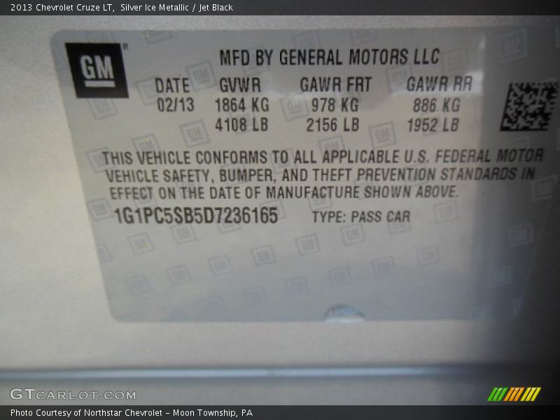 Silver Ice Metallic / Jet Black 2013 Chevrolet Cruze LT