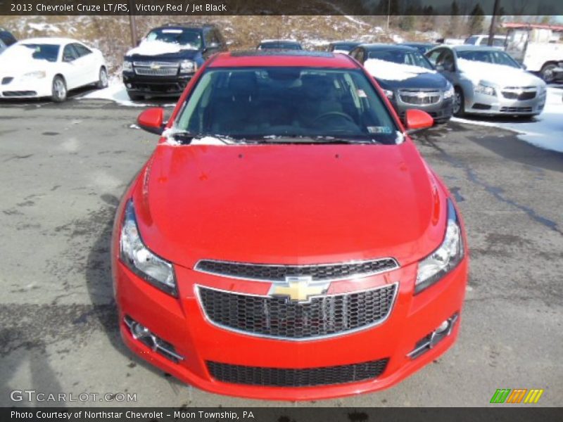Victory Red / Jet Black 2013 Chevrolet Cruze LT/RS