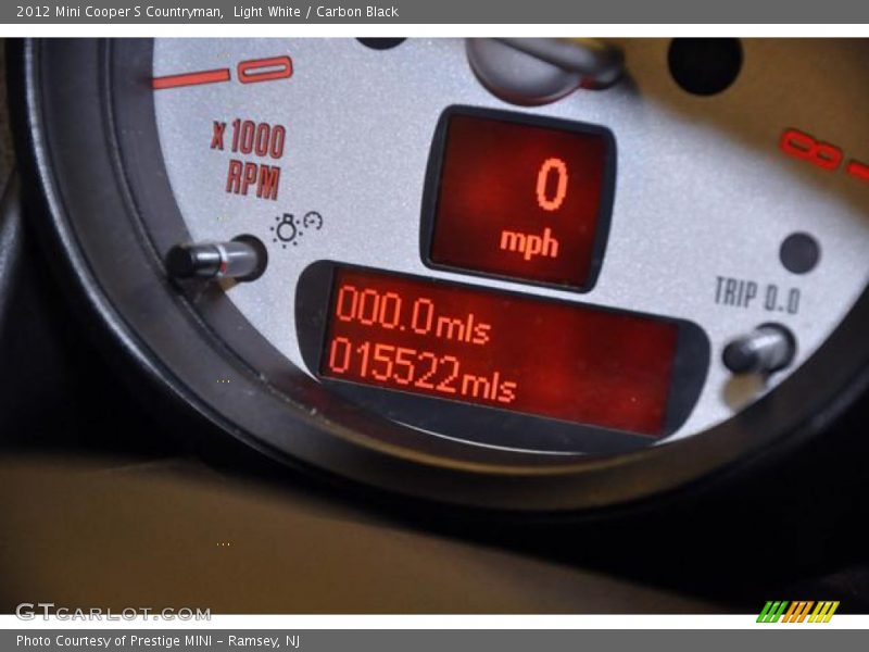 Light White / Carbon Black 2012 Mini Cooper S Countryman
