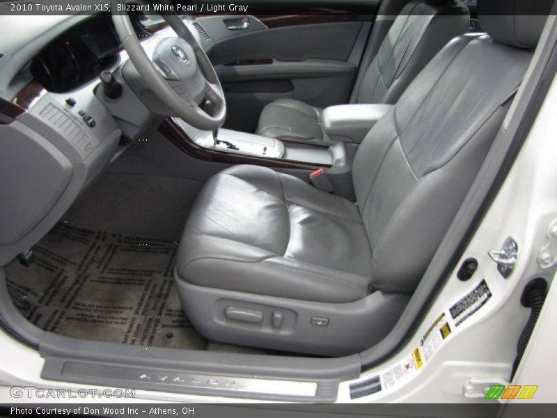 Blizzard White Pearl / Light Gray 2010 Toyota Avalon XLS