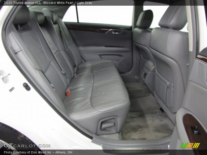 Blizzard White Pearl / Light Gray 2010 Toyota Avalon XLS