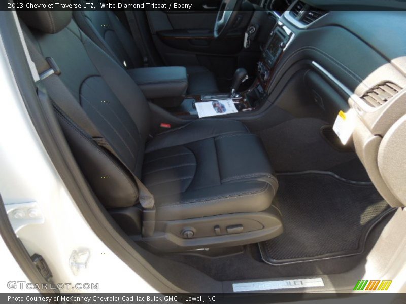 White Diamond Tricoat / Ebony 2013 Chevrolet Traverse LTZ