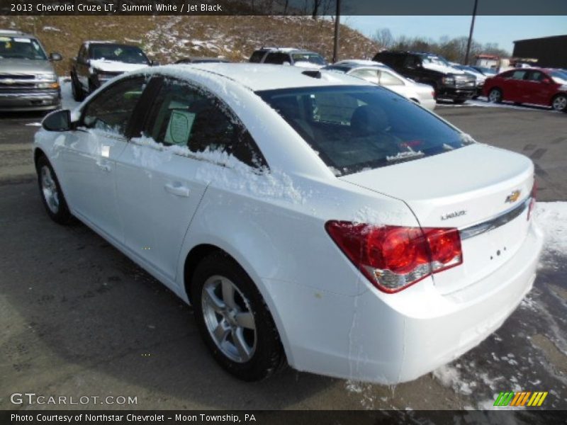 Summit White / Jet Black 2013 Chevrolet Cruze LT