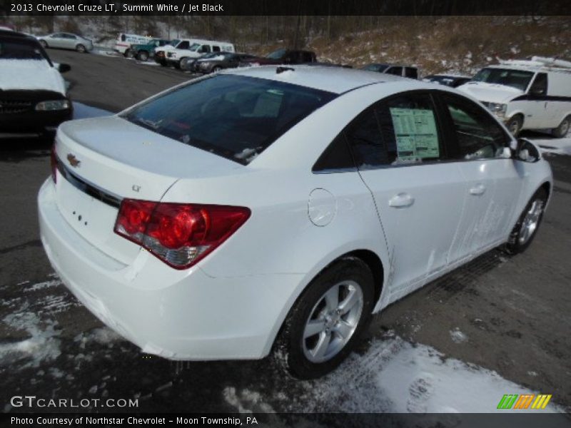 Summit White / Jet Black 2013 Chevrolet Cruze LT