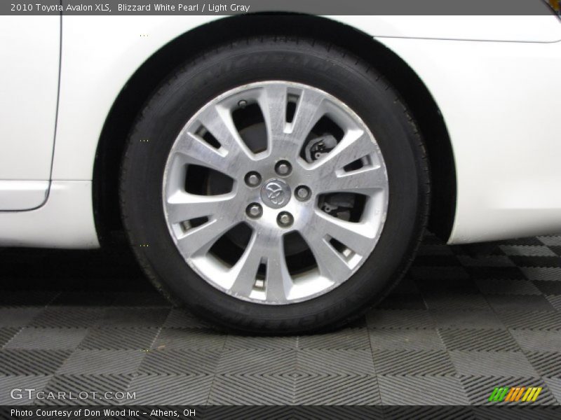 Blizzard White Pearl / Light Gray 2010 Toyota Avalon XLS