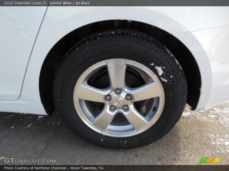 Summit White / Jet Black 2013 Chevrolet Cruze LT