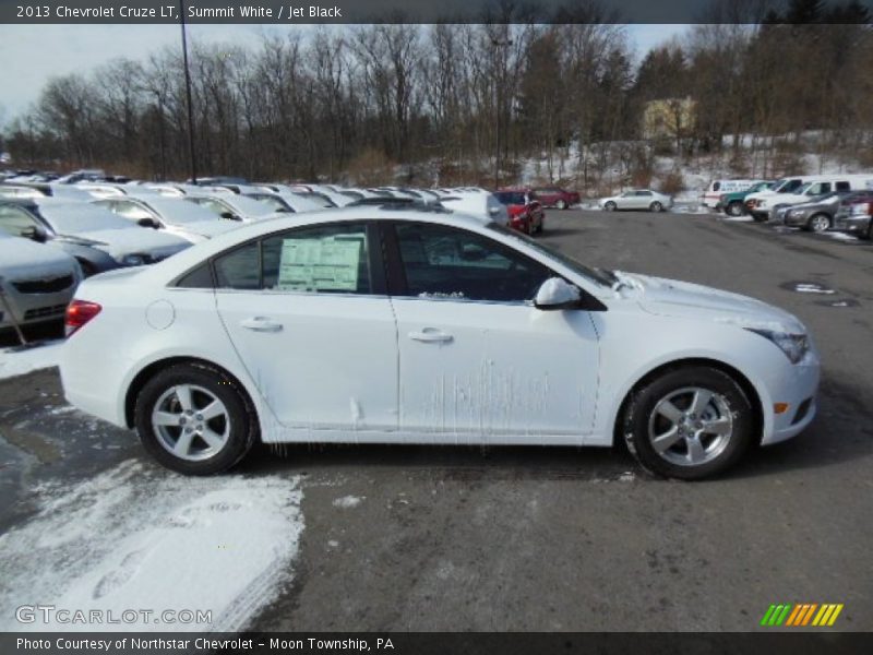 Summit White / Jet Black 2013 Chevrolet Cruze LT