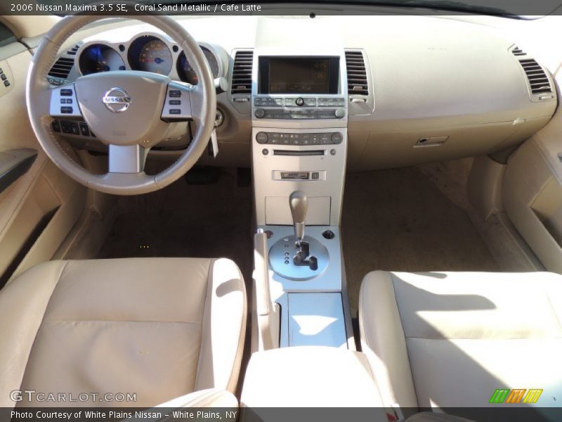 Dashboard of 2006 Maxima 3.5 SE
