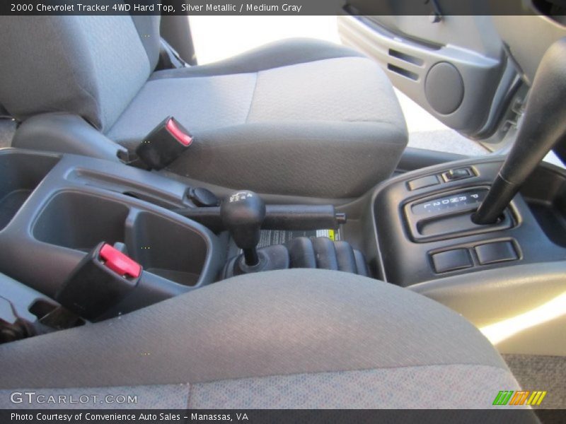 Silver Metallic / Medium Gray 2000 Chevrolet Tracker 4WD Hard Top