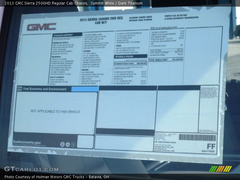 Summit White / Dark Titanium 2013 GMC Sierra 2500HD Regular Cab Chassis