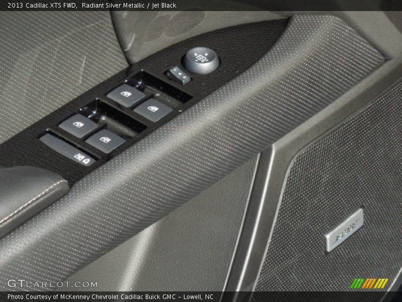 Radiant Silver Metallic / Jet Black 2013 Cadillac XTS FWD