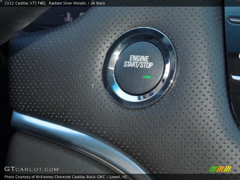 Radiant Silver Metallic / Jet Black 2013 Cadillac XTS FWD