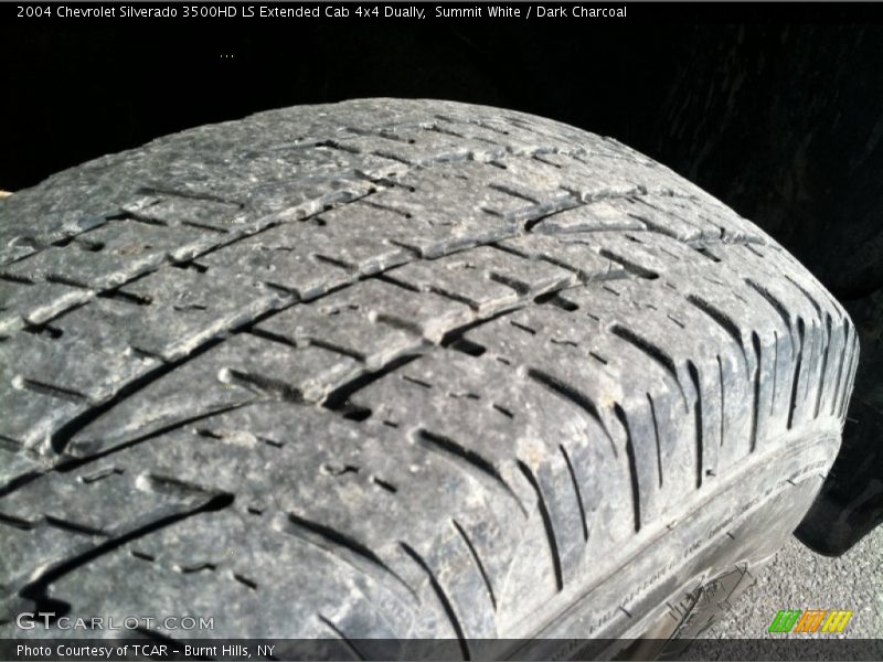 Summit White / Dark Charcoal 2004 Chevrolet Silverado 3500HD LS Extended Cab 4x4 Dually