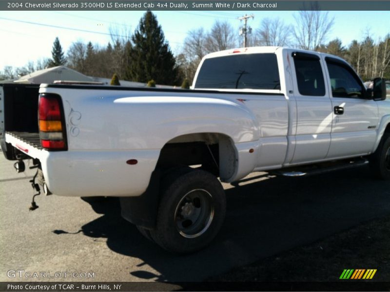 Summit White / Dark Charcoal 2004 Chevrolet Silverado 3500HD LS Extended Cab 4x4 Dually