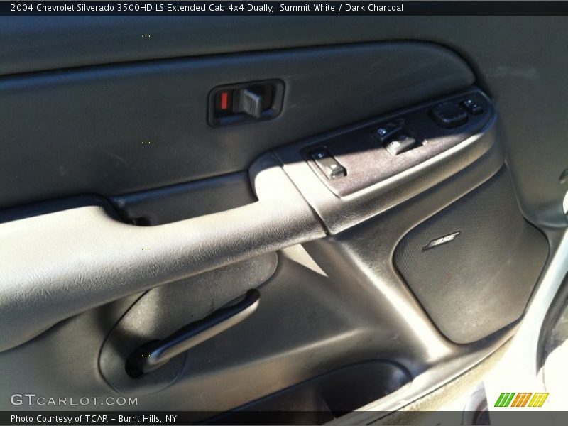 Summit White / Dark Charcoal 2004 Chevrolet Silverado 3500HD LS Extended Cab 4x4 Dually