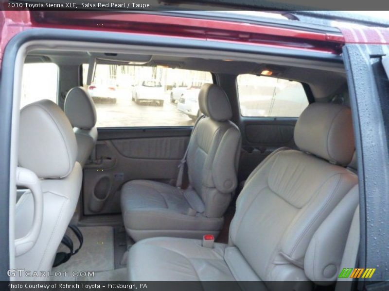 Salsa Red Pearl / Taupe 2010 Toyota Sienna XLE